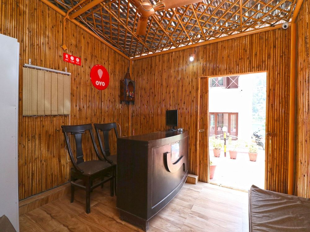 OYO 13756 Damyanty Residency & Resort 2