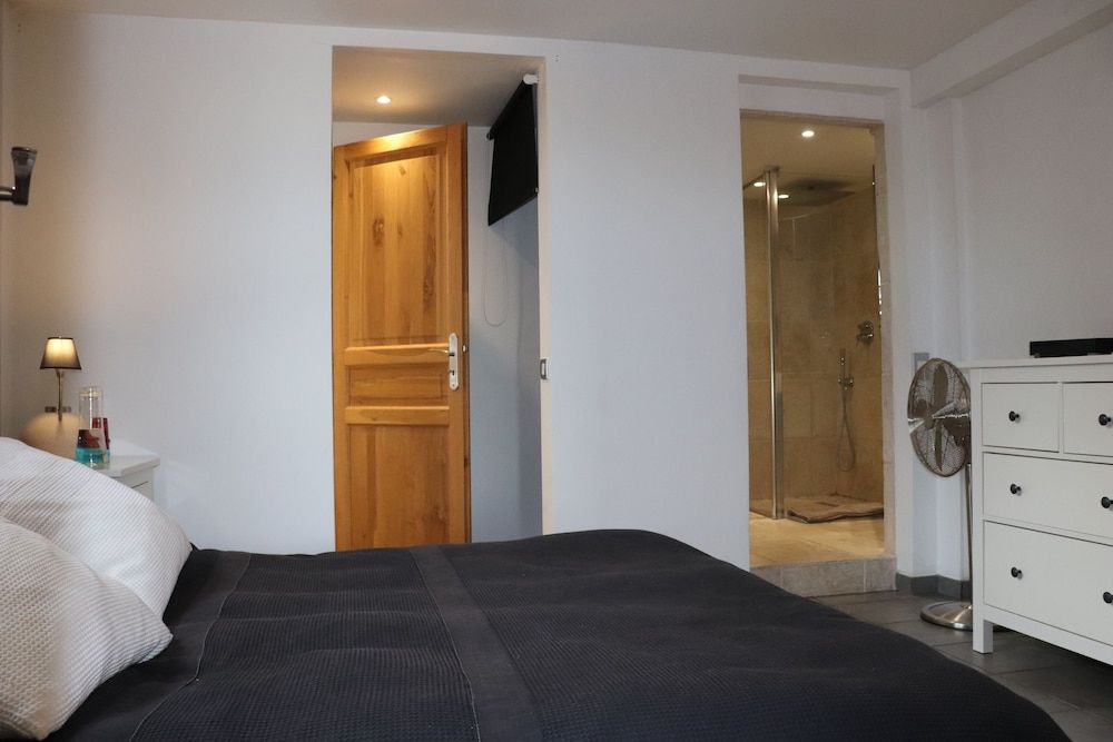 Skylark Bed & Breakfast 3