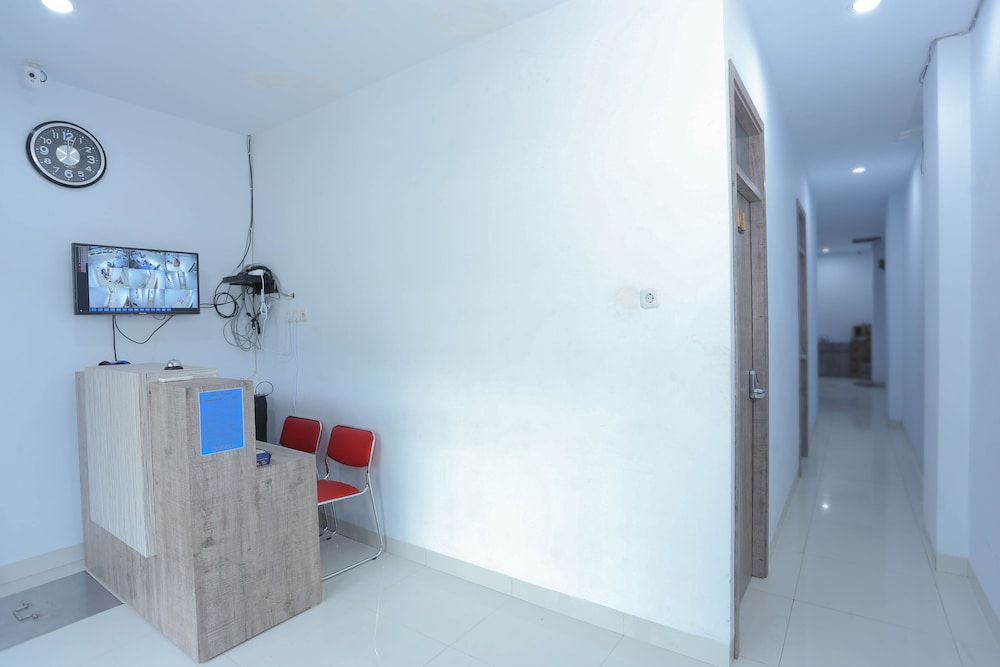 Ratana Cengkareng 2
