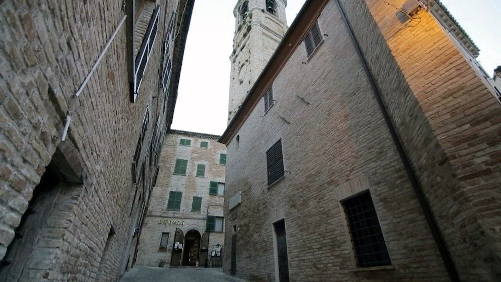 Hotel I Tigli Corinaldo Albergo Diffuso 2 estrelas em Senigália