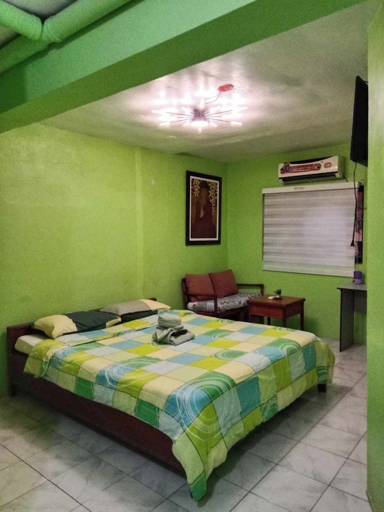 1st Street Park Apartelle 2