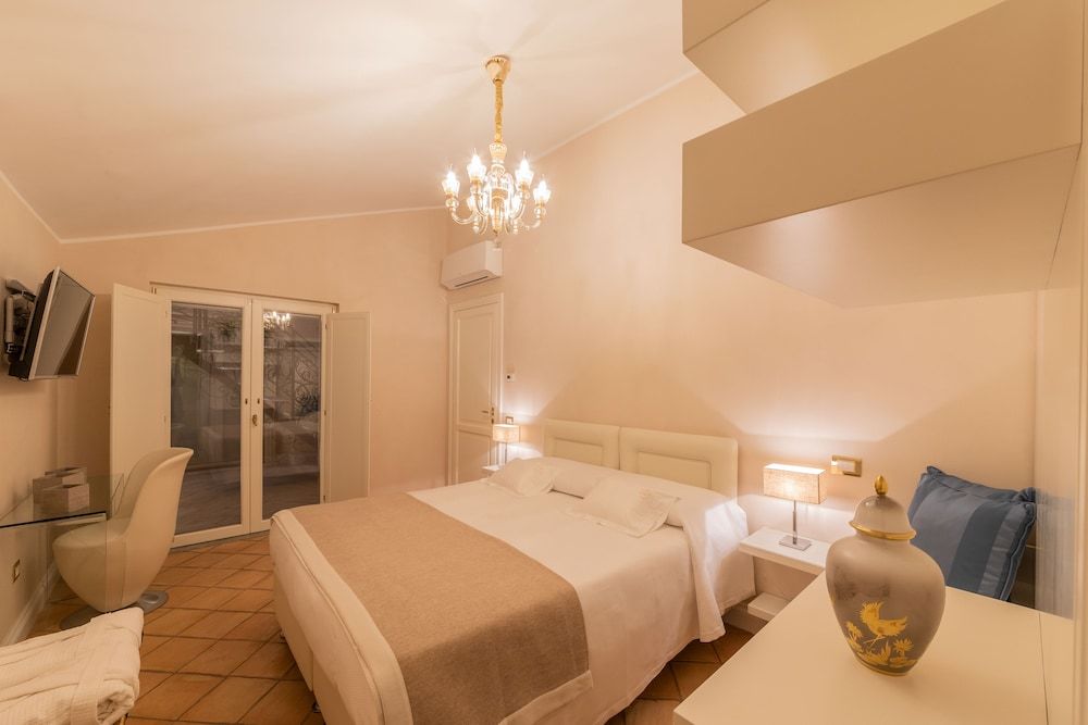 Boutique - Lodge & Suites 3