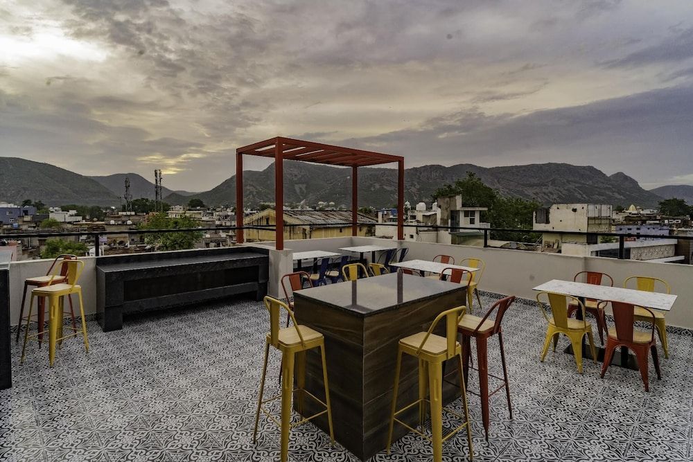 Sparrow Hotel Managed By Siara Sariska Alwar