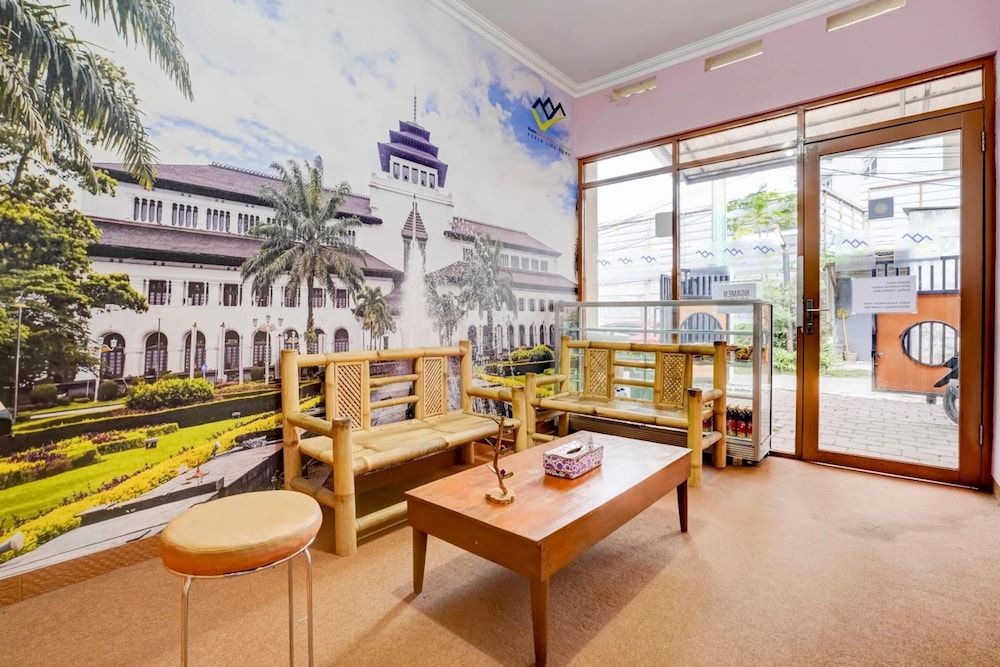 Radio Backpacker Guesthouse 3