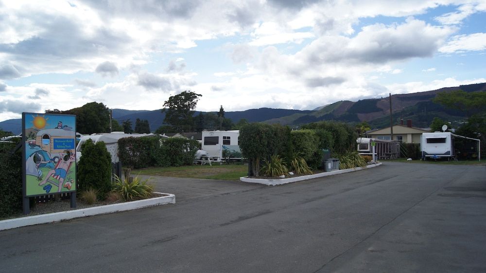 Richmond Holiday Park 3