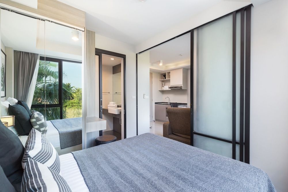 Surin Loft by Holiplanet 3