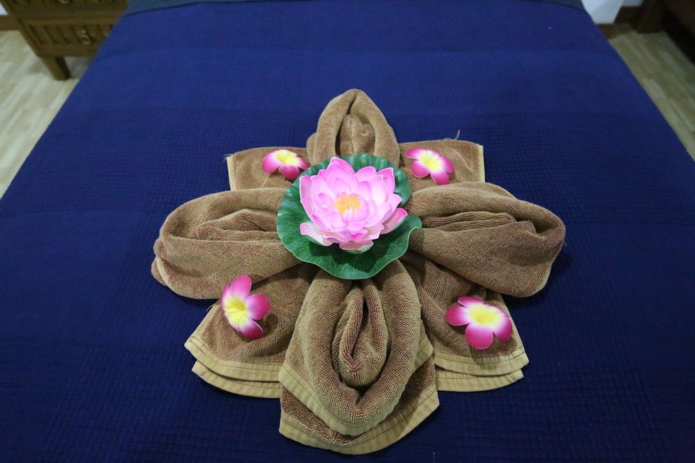 Family Song Bungalow 2