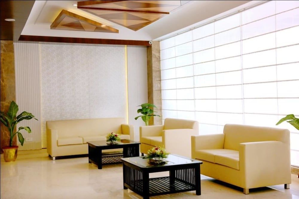 Hotel Silk City 3