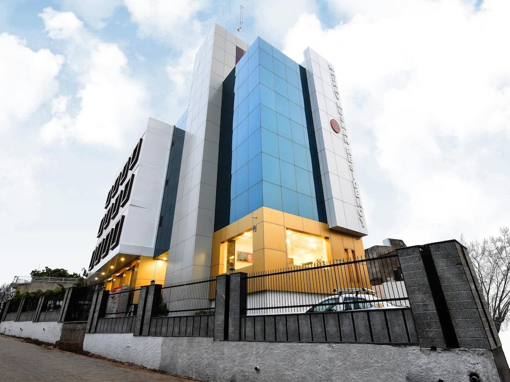 Madhav Muskan Residency 3 estrelas em Matura