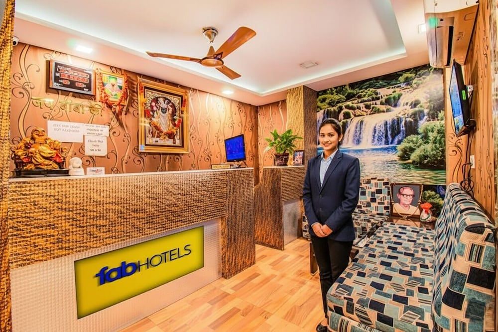 FabHotel Rajnandani Residency 3