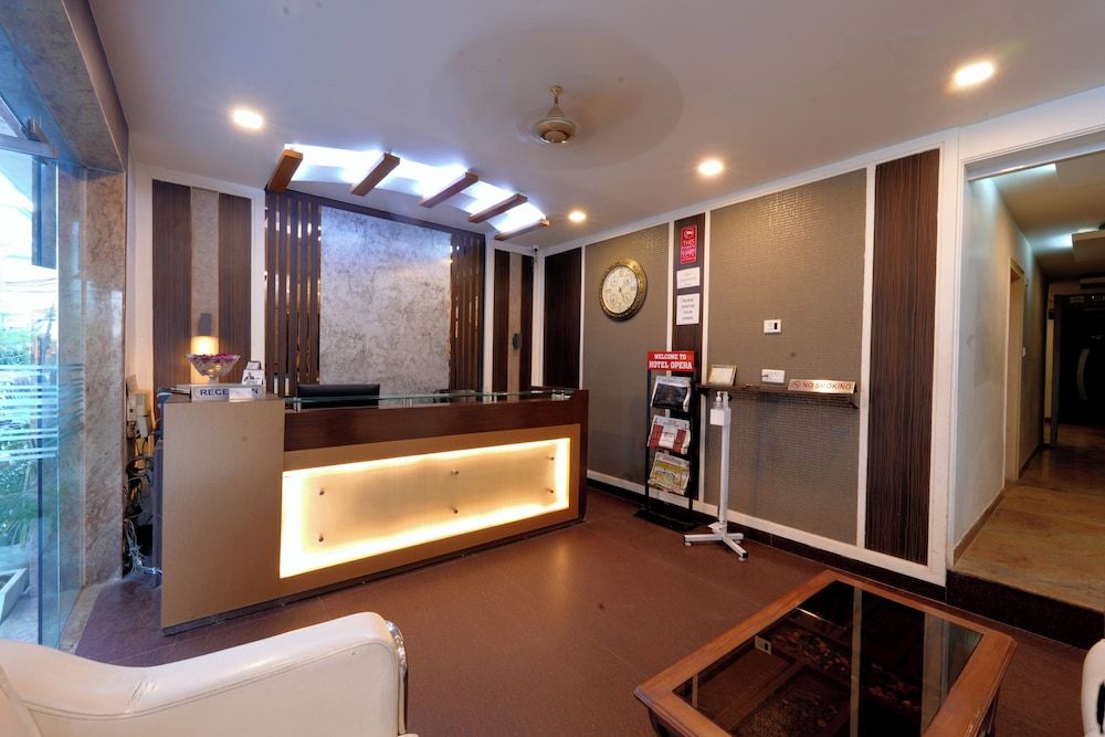 Hotel Opera Delhi Airport 3