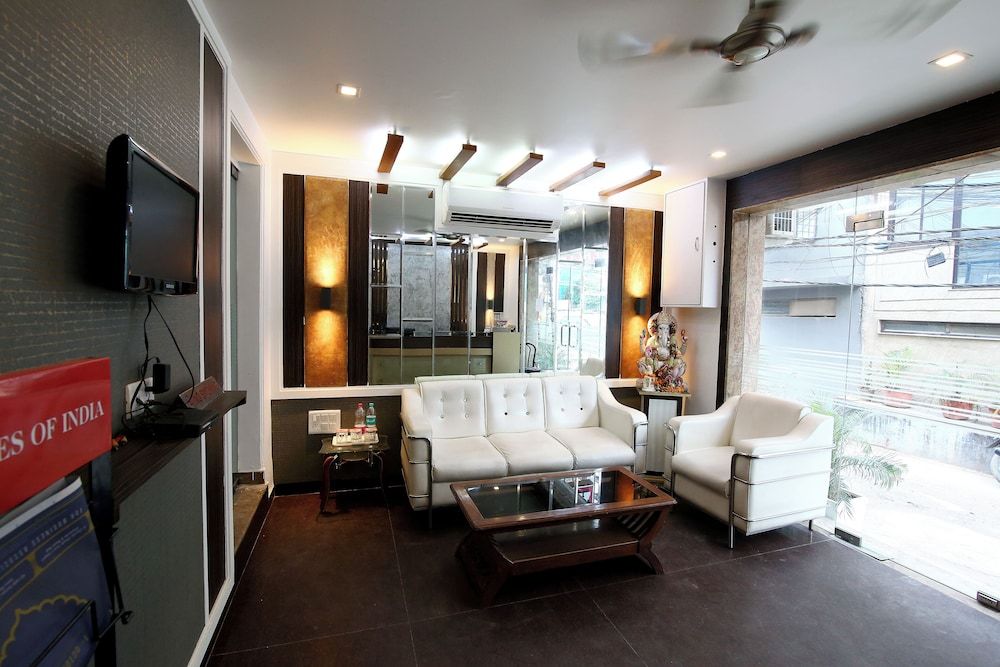 Hotel Opera Delhi Airport 2