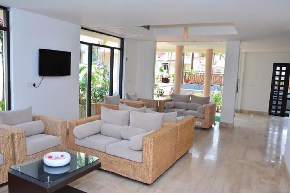 Country Inn Tarika, Goa, Varca Beach 3