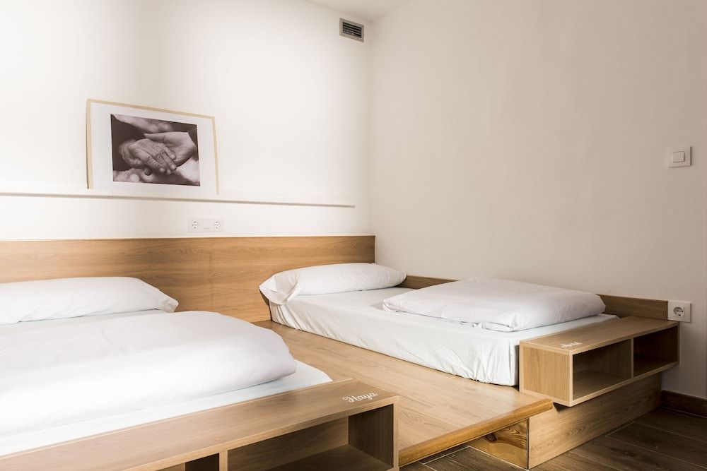 Albergue La Yalga - Hostel 3