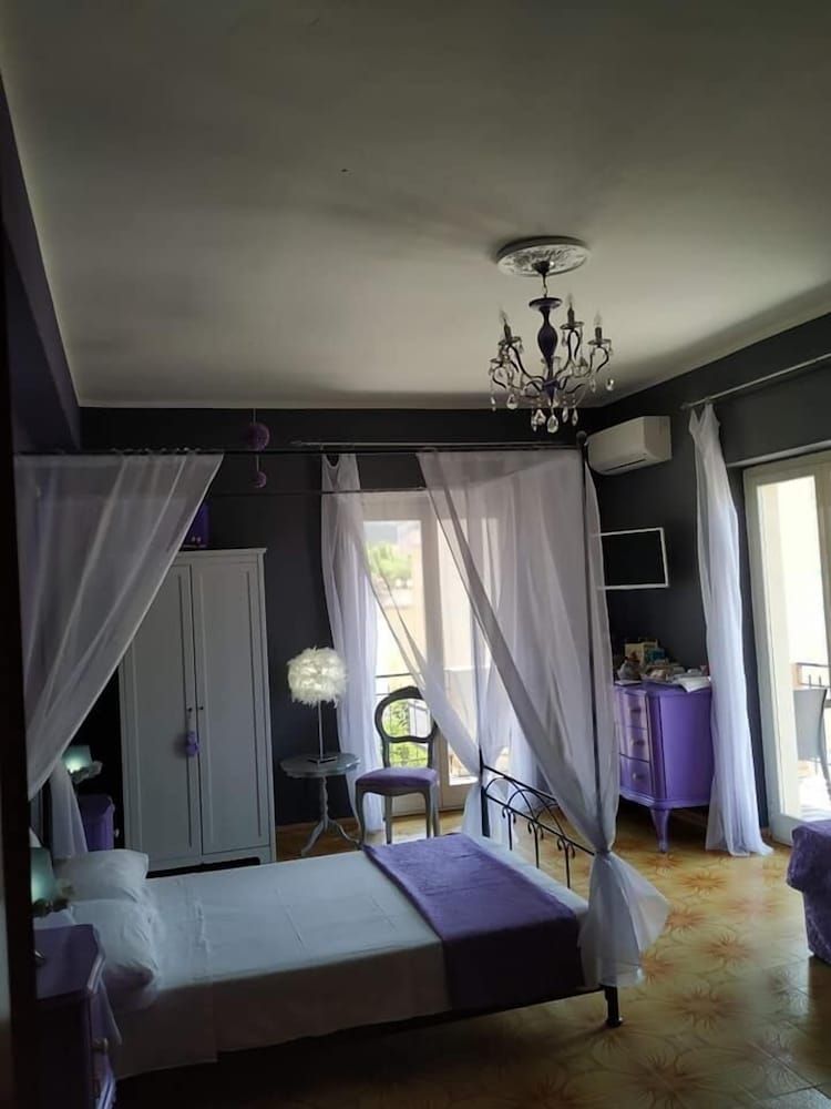 B&B Dormo in Centro 1