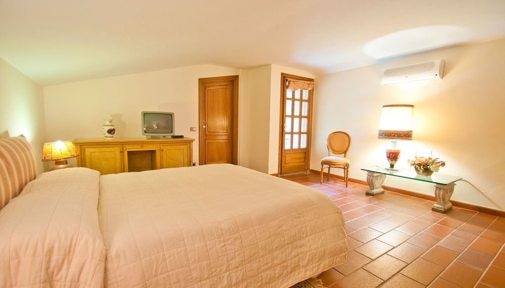 Tenuta Cusmano Villa Resort 3