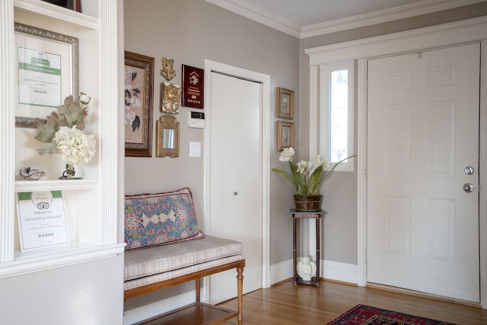 Crystal's View Bed & Breakfast 2