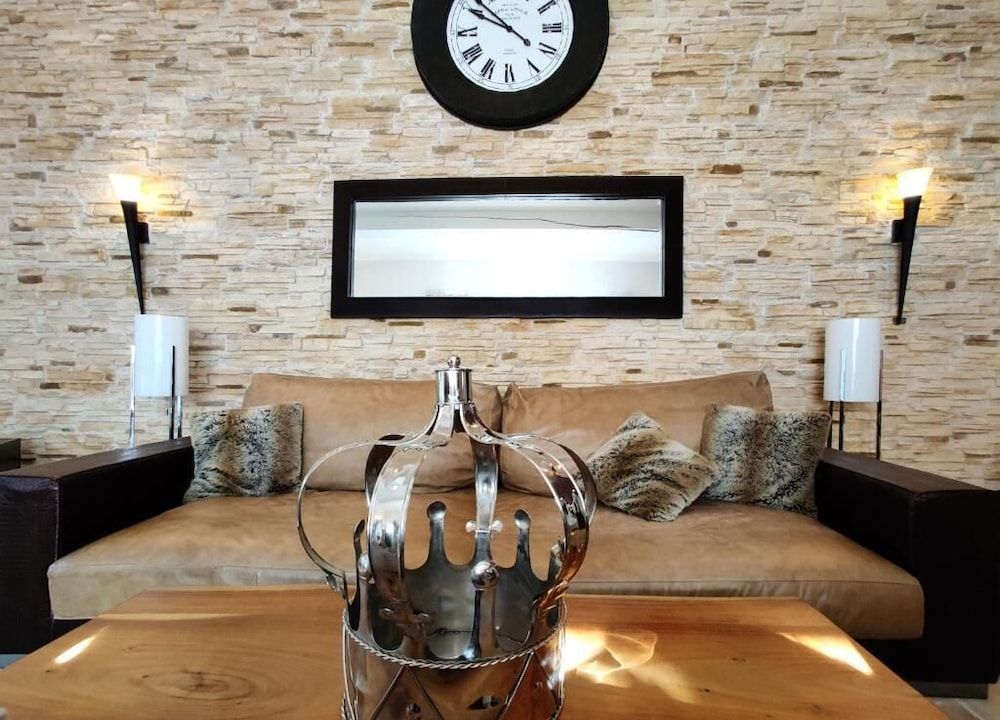 Maison Prestige Roberto Geissini 3