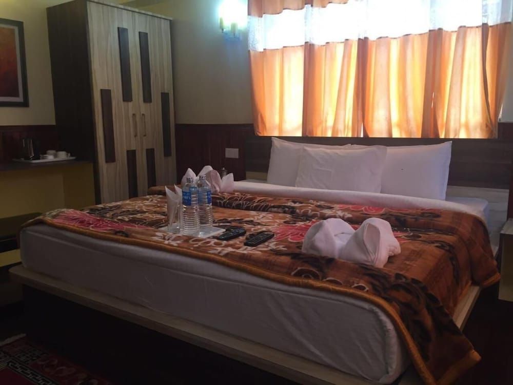 Golden Sunrise & Spa 2