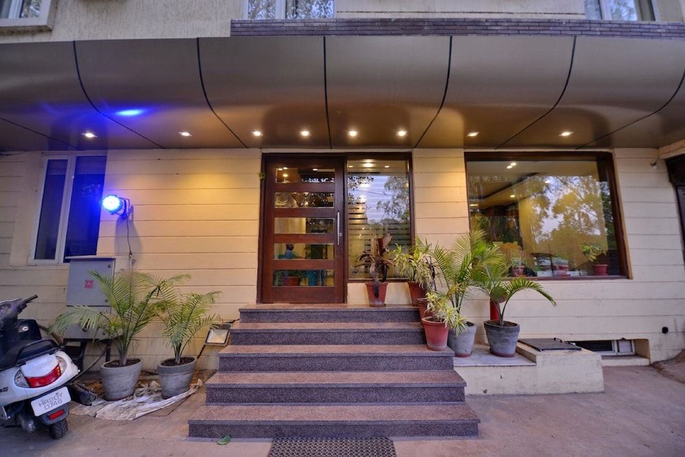 Hotel Pride 2 estrelas em Chandīgarh