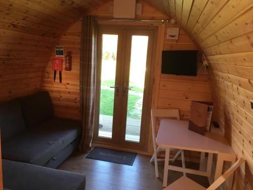 Wall Eden Farm - Luxury Log Cabins and Glamping 2