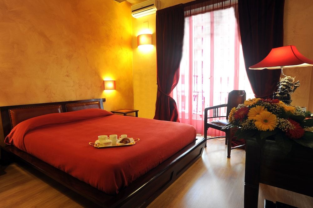 Muro Torto Cairoli 1