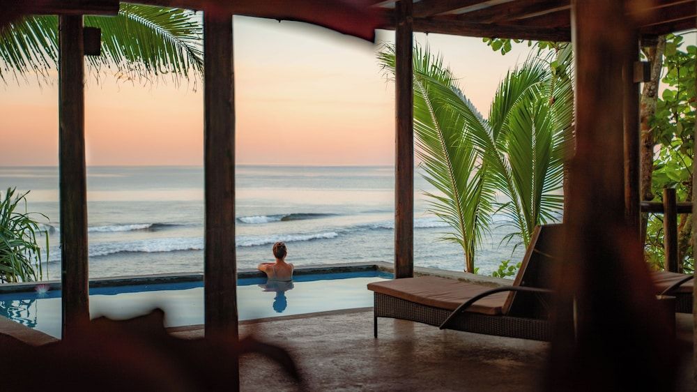 Savasi Island Resort