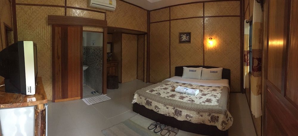 Khun Mai Baan Suan Resort