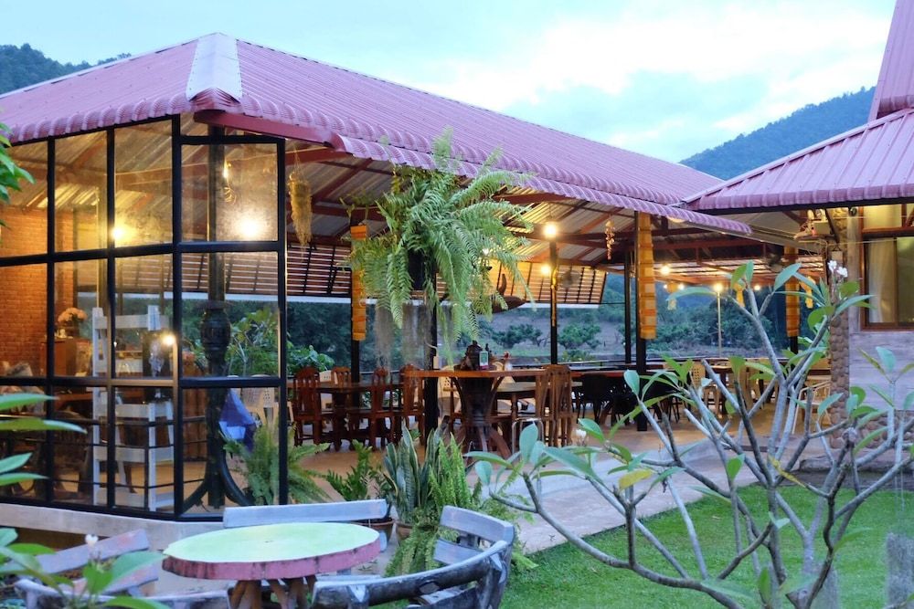 Khun Mai Baan Suan Resort 3