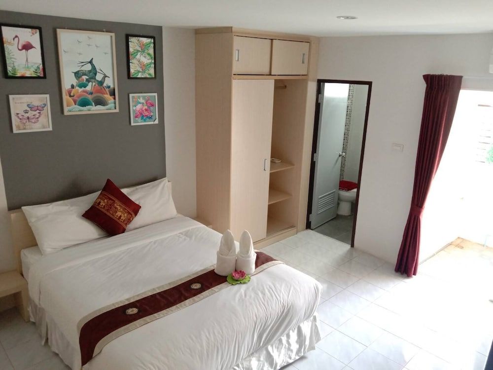 Grand Esie Service Apartment 3