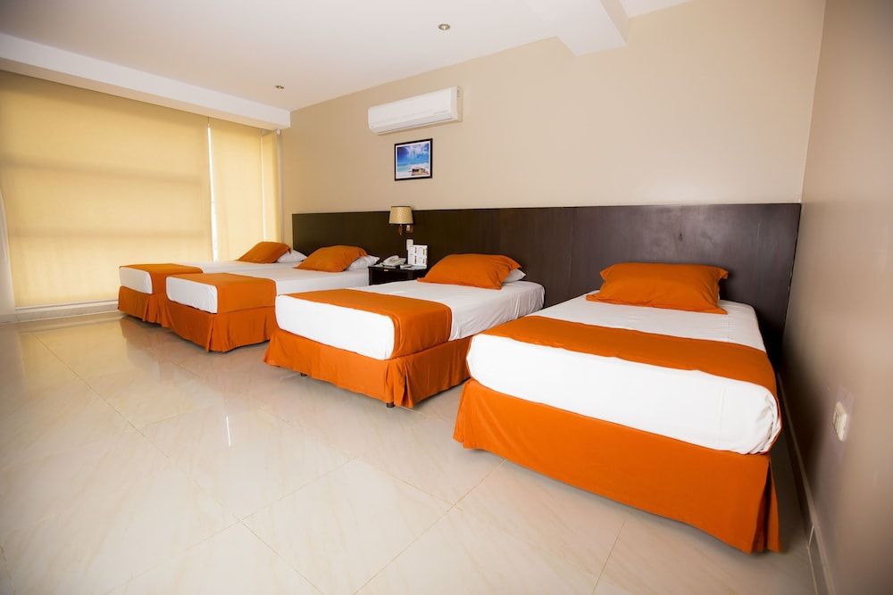 Hotel Los Almendros 2