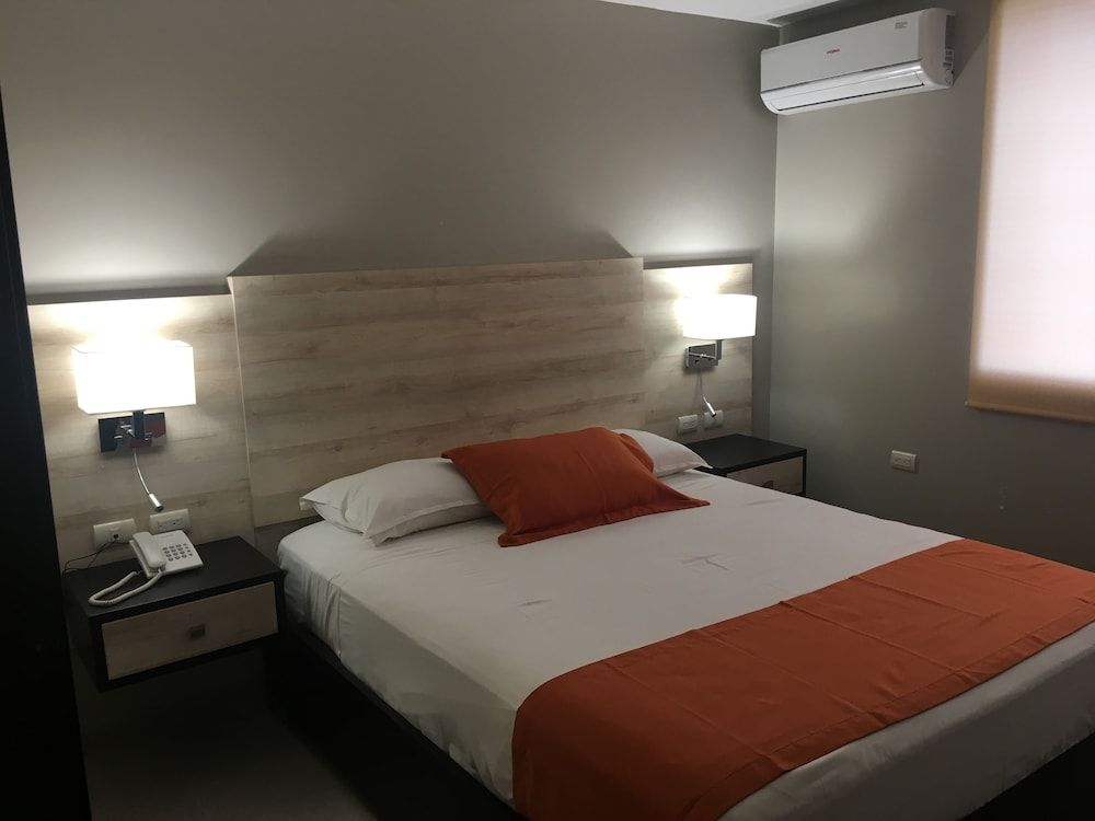 Hotel Los Almendros 3