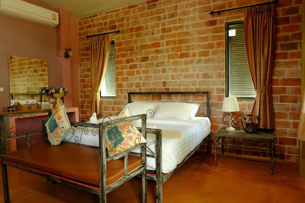 Stamp Hills Resort & Restaurant 3