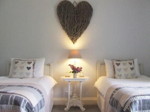 Lobhill Farmhouse Bed and Breakfast and Self Catering Accommodation 4 étoiles à Okehampton