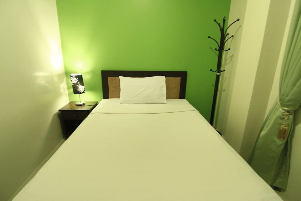 Urban Manor Hotel Annex 2