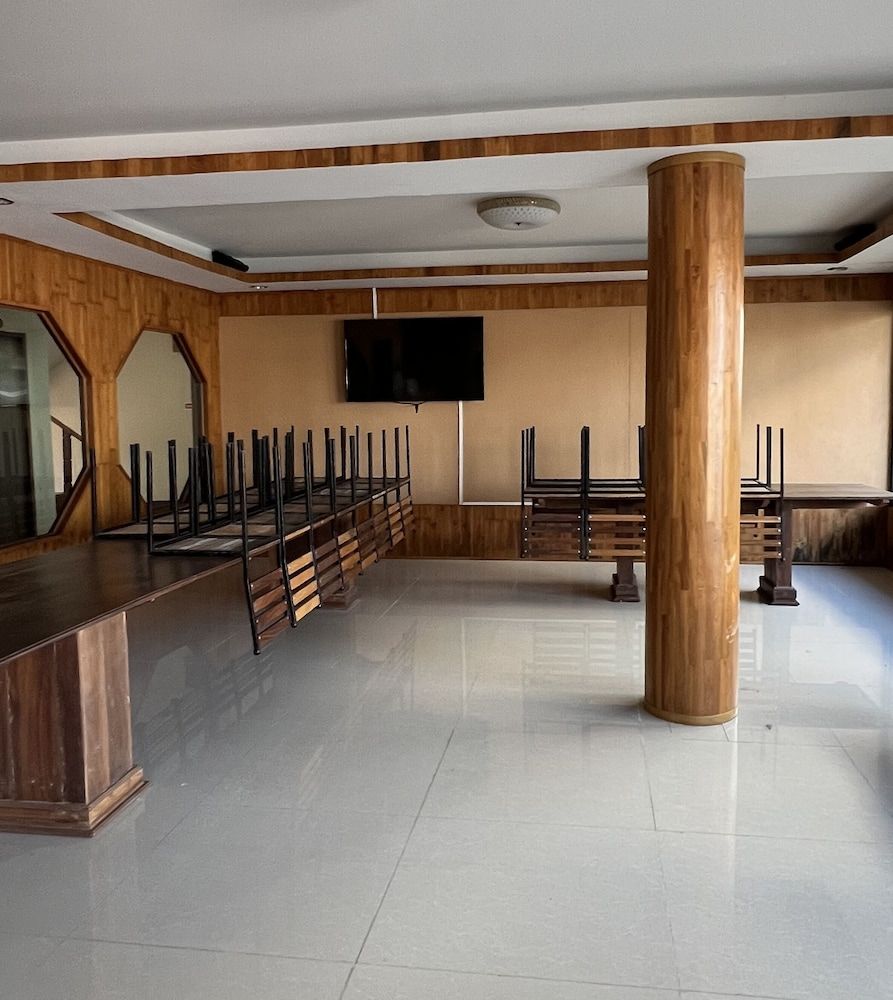 Palm Spring Apartment