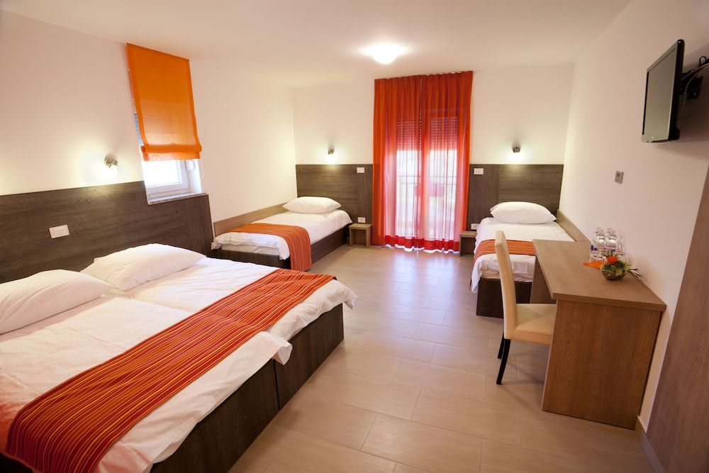 Guesthouse Ošterija 3