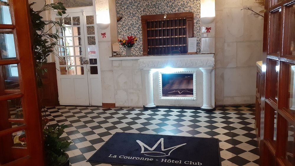 Hôtel des Couronnes Châteaudun 2