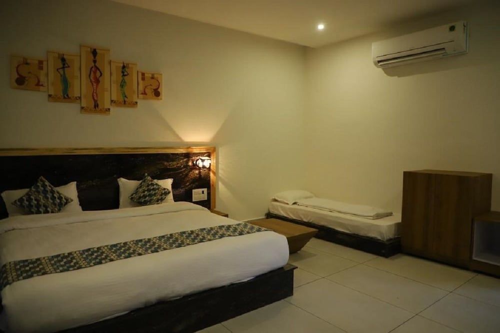 Van Vihar Farm & Resort 3