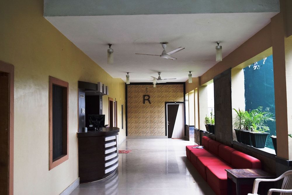 Ritumbraha Hotel & Resort 3