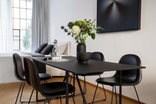 August The Boardinghouse 3