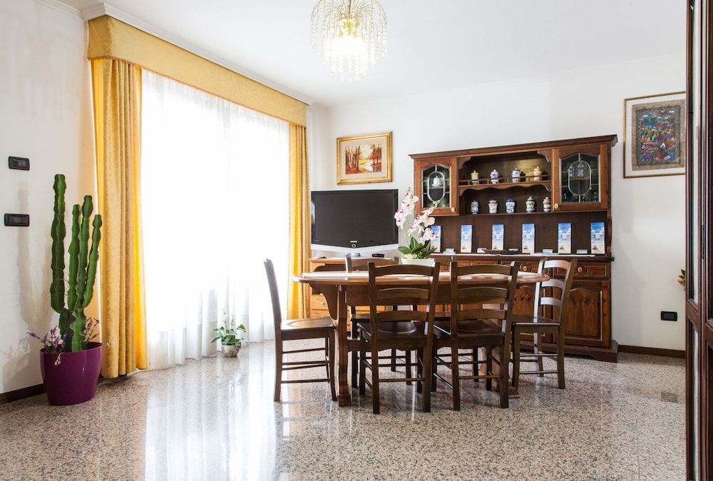 Affittacamere Acquamarina 2