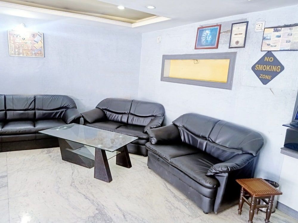 Hotel Rajdhani Plaza 2