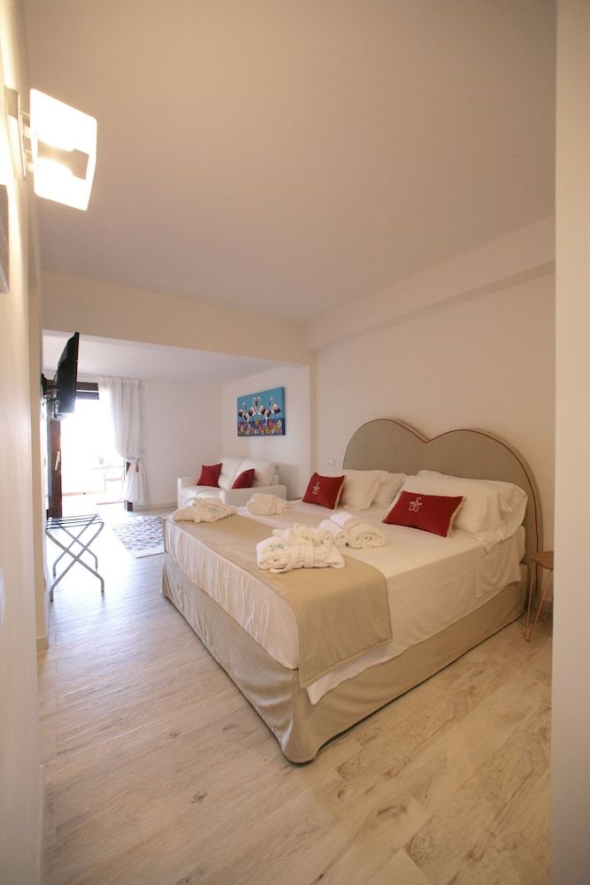 Geco di Giada Exclusive Art Suites 3