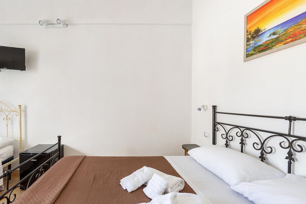 2487 B&B Mariano - Camera Matrimoniale 1