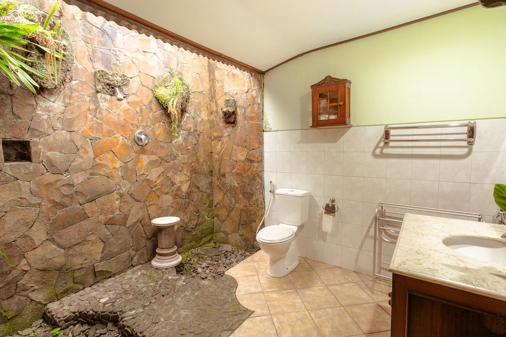 Pacung Indah Hotel & Restaurant 2