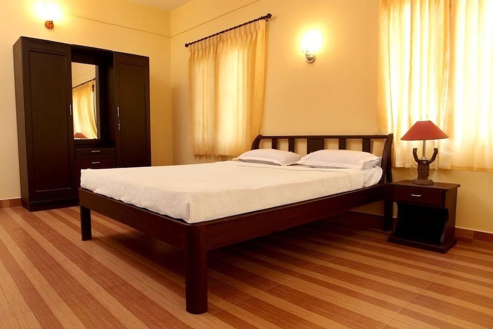 Crescent Residency 3