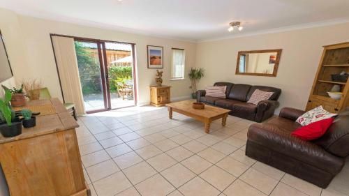 Oyster Cottage Braunton | Sleeps 6 | Dog Friendly 3