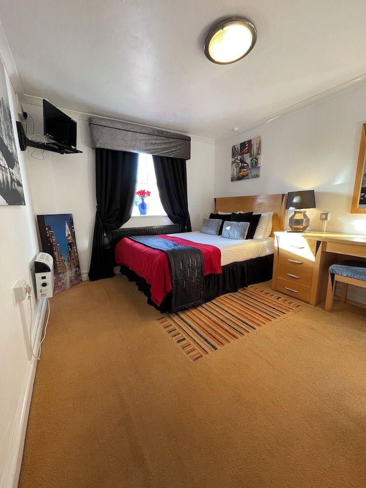 The Old Station Inn 3