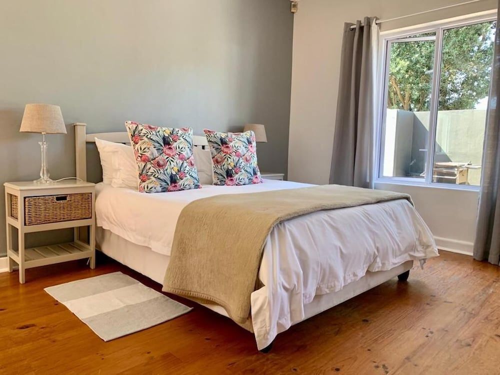 Anchor's Rest Hermanus 3